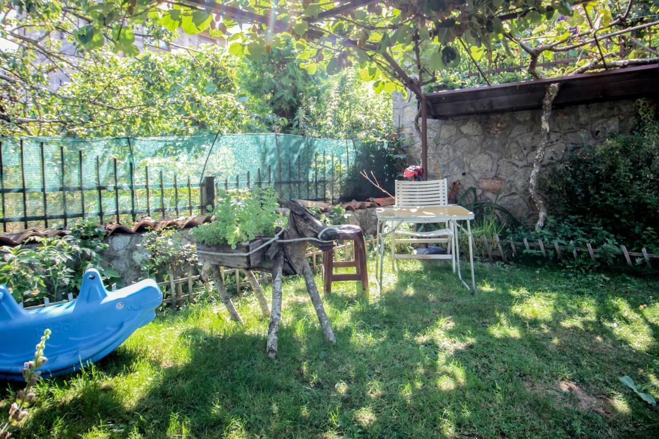 Apartmani Mishe Vevčani 外观 照片